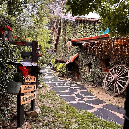 La Posada เซร์เซดียา ภายนอก รูปภาพ