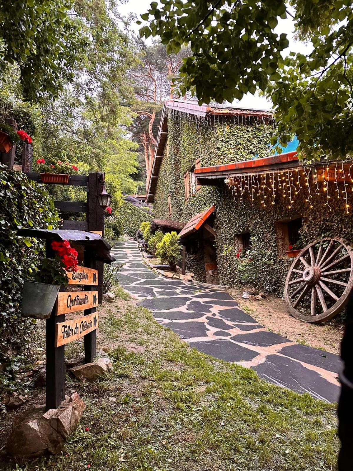 La Posada เซร์เซดียา ภายนอก รูปภาพ