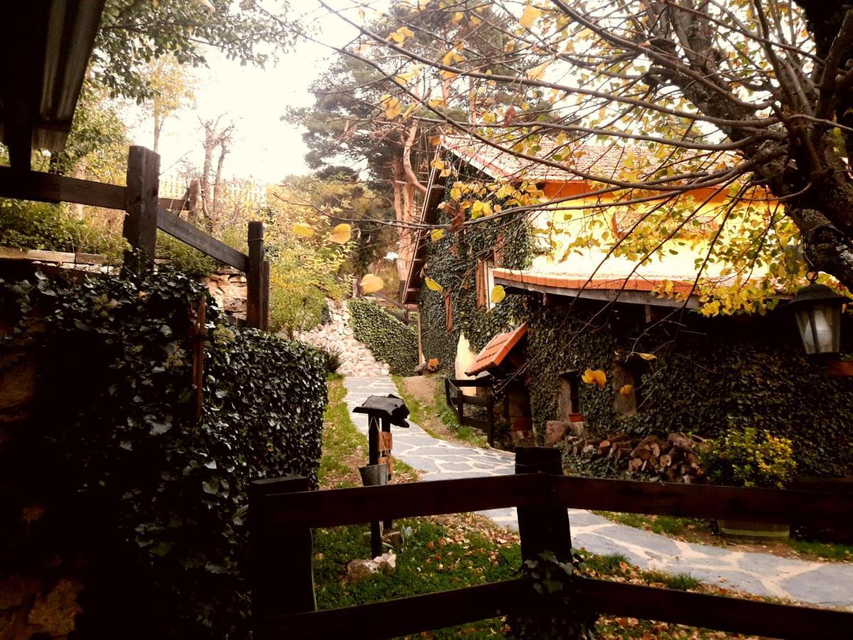 La Posada เซร์เซดียา ภายนอก รูปภาพ